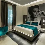 Via Veneto Luxury 4*
