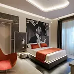 Via Veneto Luxury ベッド・アンド・ブレックファスト 4*