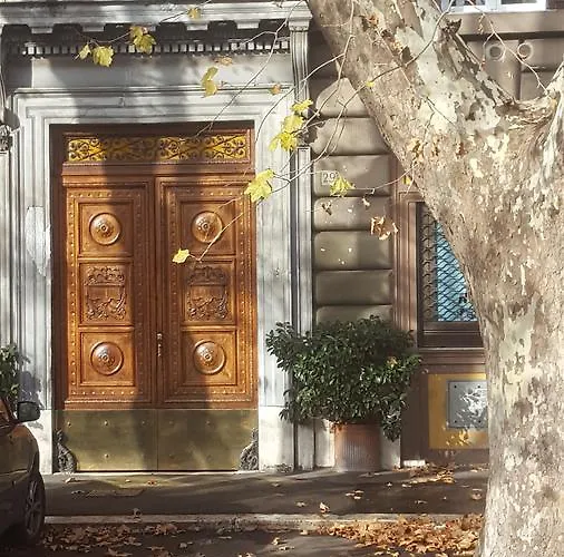 Via Veneto Luxury