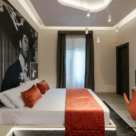 Via Veneto Luxury 4*