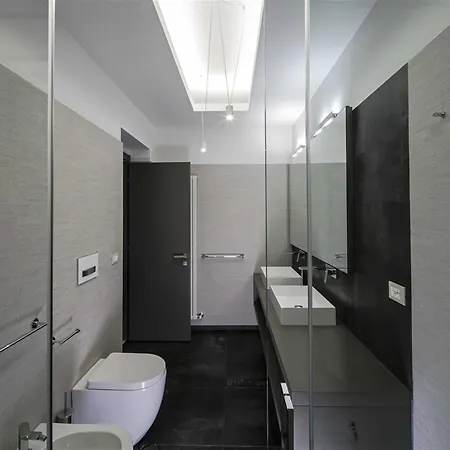 Via Veneto Luxury 4*