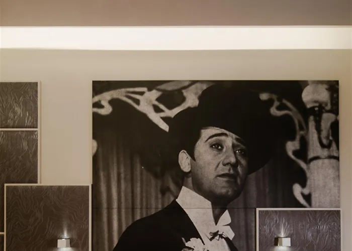 Via Veneto Luxury 4*