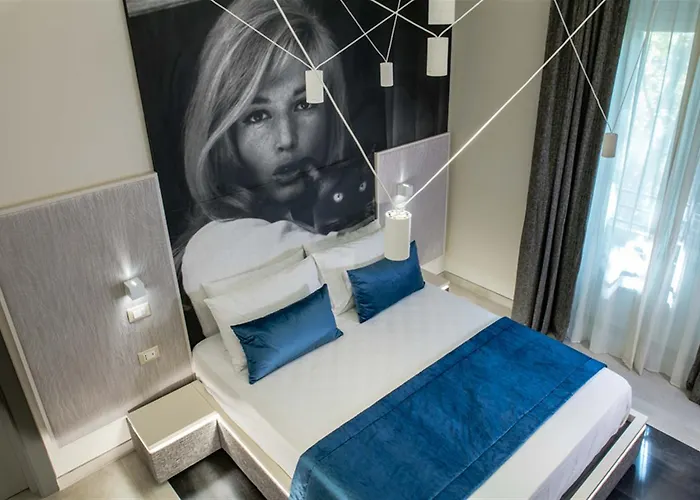 Bed & Breakfast Via Veneto Luxury 4*