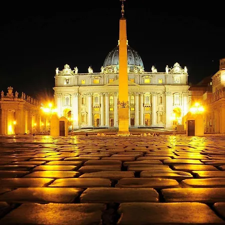 Via Veneto Luxury 4* Řím