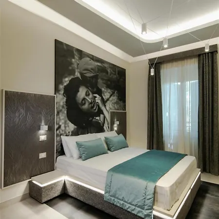 Via Veneto Luxury
